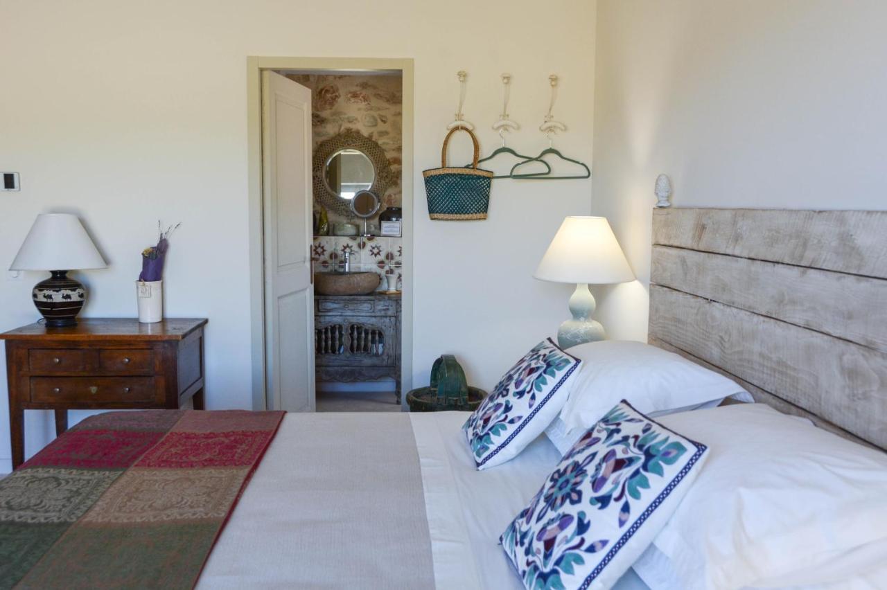 주카스 La Bastide Neuve B&B 외부 사진